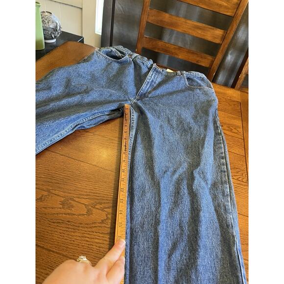 Cabelas Men's Jeans 38x30 Blue Dark Wash Straight Leg Denim Hunting Gear EUC - Picture 5 of 10